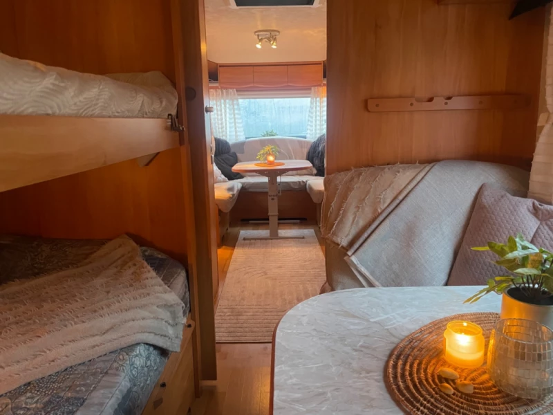 Adria Adora 552 UK Wohnwagen - Söråker, Schweden