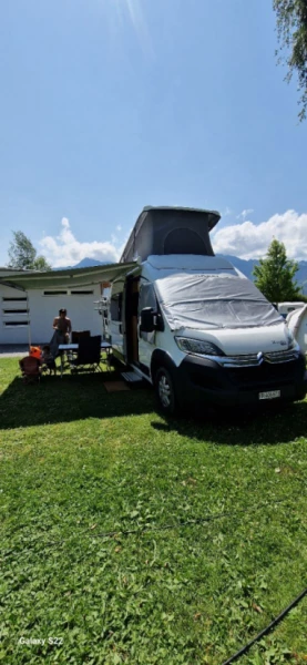 Pössl 2 win plus Campingbus - Vauderens, Schweiz