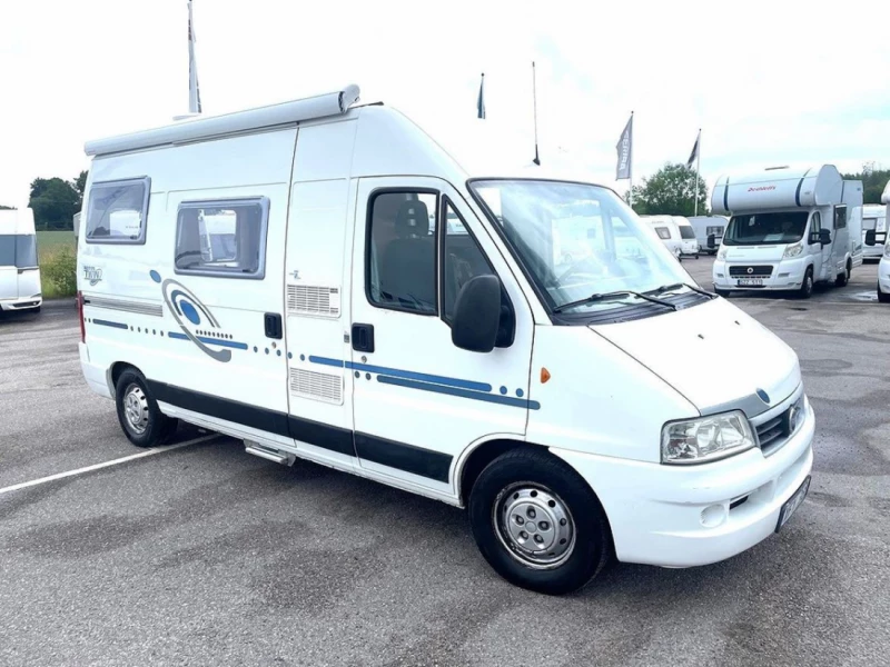 Adria Adriatik Twin Campingbus - Linköping, Schweden