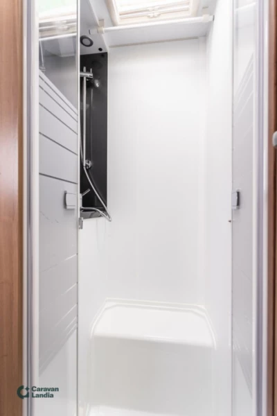 Fiat Ducato Lava / Alusta 130 Multijet 2.3 D Wohnmobil - Kotka, Finnland