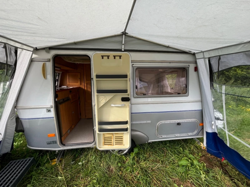 Eriba Puck 225 GT Wohnwagen - Aubonne, Schweiz
