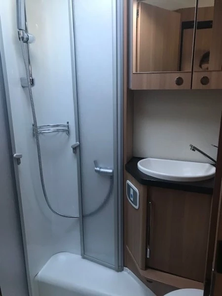LMC Ducato Lava / Alusta 130 Multijet 2.3 D Wohnmobil - Tervakoski, Finnland