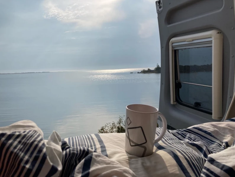 Pössl Road Cruiser Campingbus - Virestad, Schweden