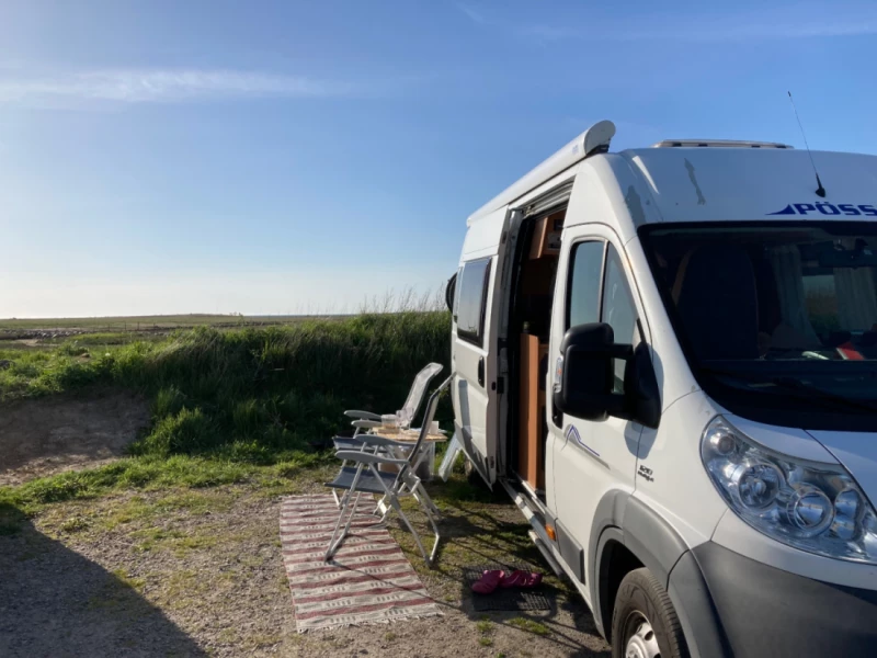 Pössl Road Cruiser Campingbus - Virestad, Schweden