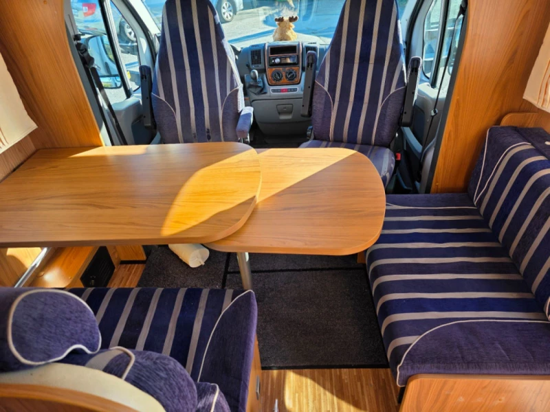 Bürstner Solano T 615 130 Multijet Wohnmobil - Lindås, Norwegen