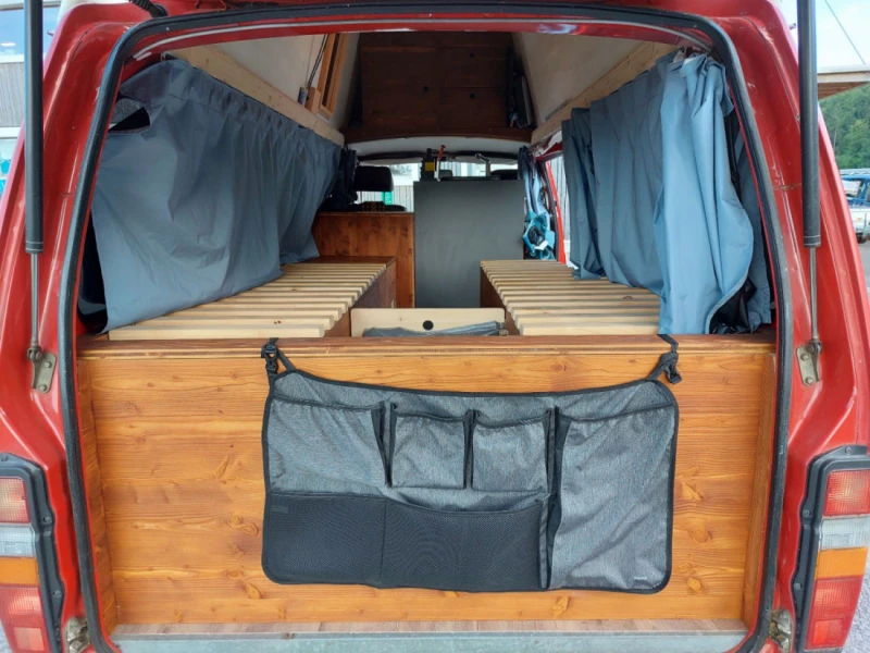 Toyota Hiace Campingbus - Thun, Schweiz