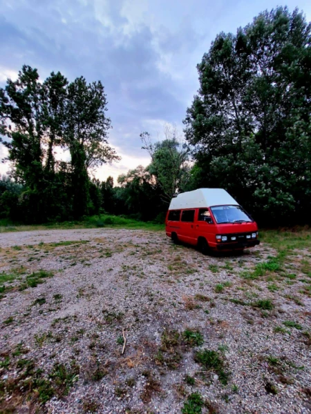 Toyota Hiace Campingbus - Thun, Schweiz