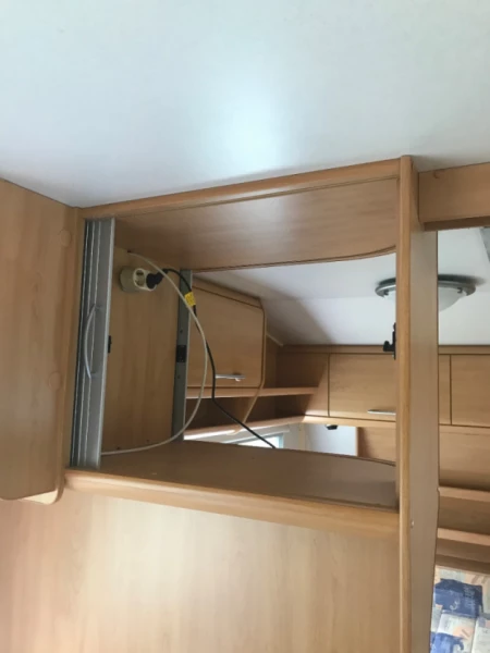 Knaus Südwind 500 barnkammarvagn Caravan - Karlsborg, Sweden