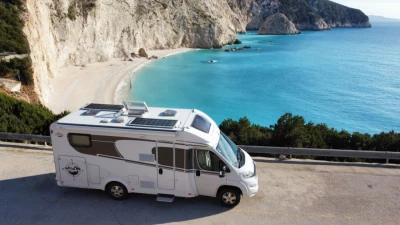 Carado T338 Wohnmobil - Sierre, Schweiz