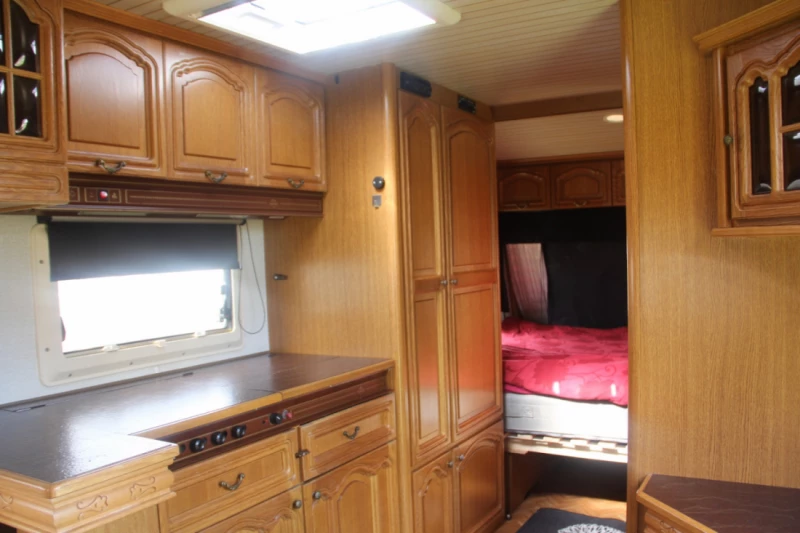 Hobby Prestige 535 T Wohnwagen - Väckelsång, Schweden