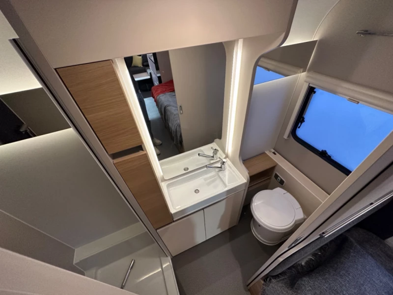 Adria ADRIA ADORA 572 UT Wohnwagen - Rimbo, Schweden