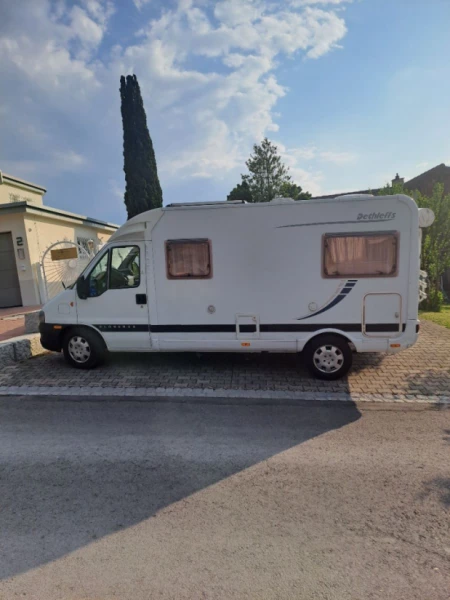 Dethleffs Dehtleffs Wohnmobil - Oberrohrdorf, Schweiz