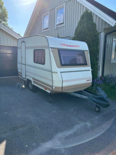 Dethleffs Camper 350HK Wohnwagen - Färgelanda, Schweden