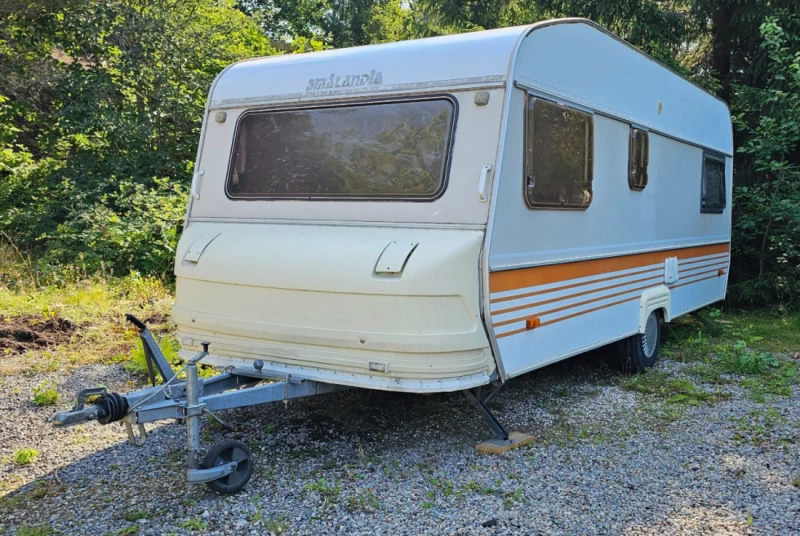 Smålandia 545 D Wohnwagen - Österhaninge, Schweden