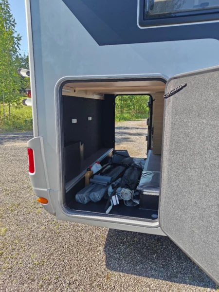 Adria Compact Supreme SL Wohnmobil - Akaa, Finnland