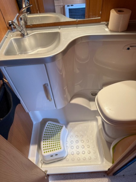 Knaus Sport 590 Wohnwagen - Knislinge, Schweden