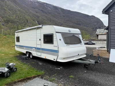 Hobby Exclusive Wohnwagen - Aurland, Norwegen