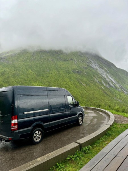 Mercedes Sprinter 3.5-T Umpikori 318 CDI Campervan - Oulu, Finland