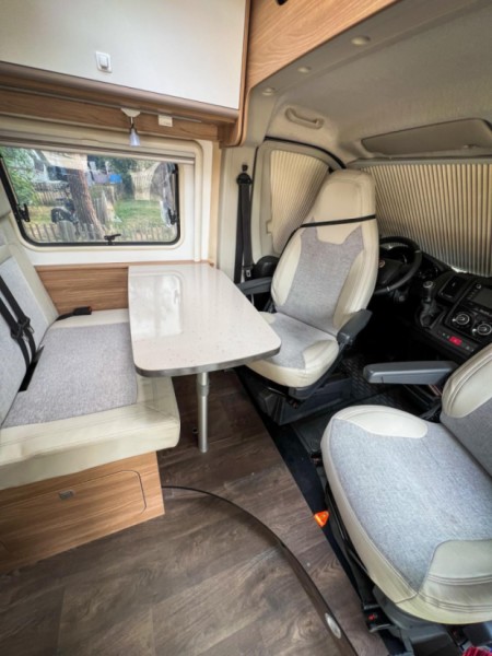 Carado Vlow600 Campingbus - Birsfelden, Schweiz