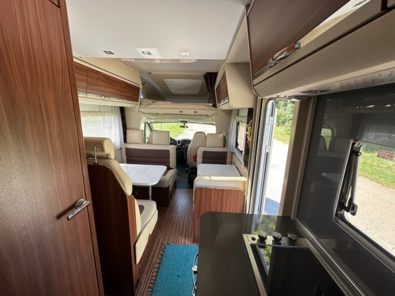 Adria Coral XL Plus A 670 DK Wohnmobil - Saint-George, Schweiz
