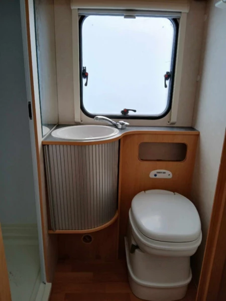 Adria Adriatik Wohnmobil - Svenstavik, Schweden