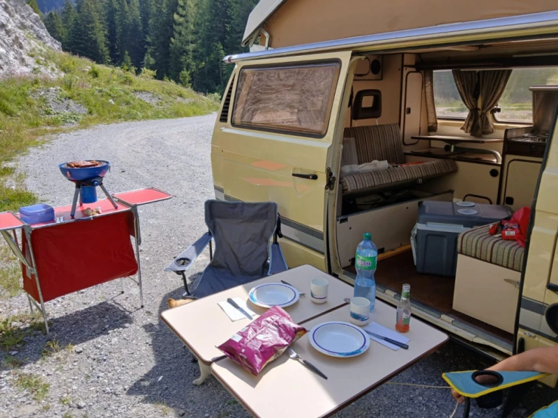 VW Joker Campingbus - Monthey, Schweiz