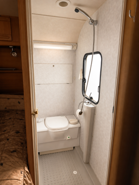 Adria Unica B 5204 Wohnwagen - Hergiswil bei Willisau, Schweiz
