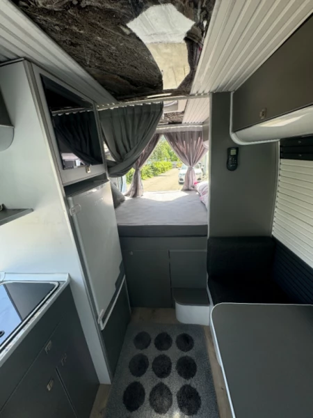Renault Master Campingbus - Goldau, Schweiz