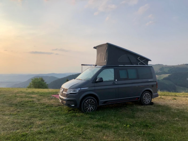 VW T6 California Beach Campingbus - Delémont, Schweiz