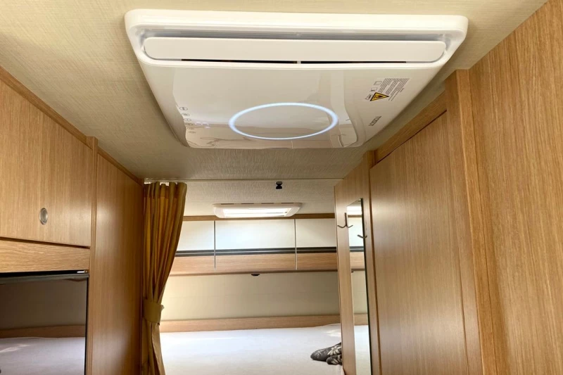 Sunlight Capron A70 Wohnmobil - Suhr, Schweiz