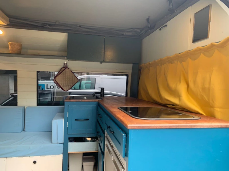 Ford Transit Campingbus - Mülenen, Schweiz