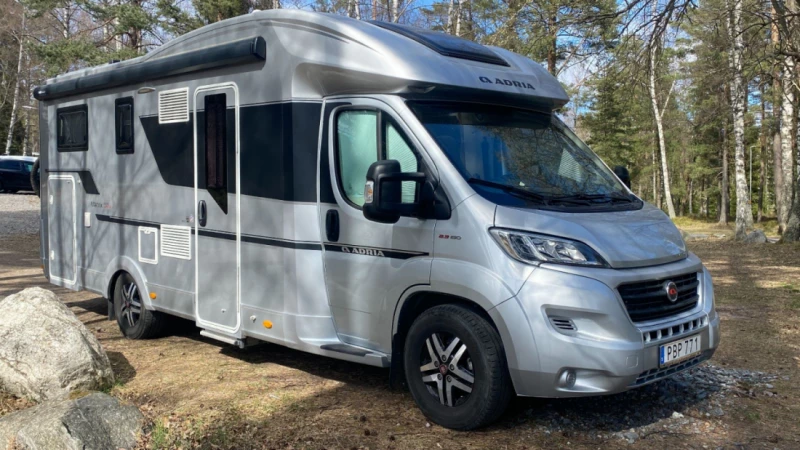 Adria Matrix M 670SL Wohnmobil - Norrtälje, Schweden
