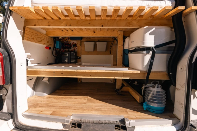 VW Transporter T5 Umpikori 2.0 TDI Campingbus - Klaukkala, Uusimaa Finland, Finnland