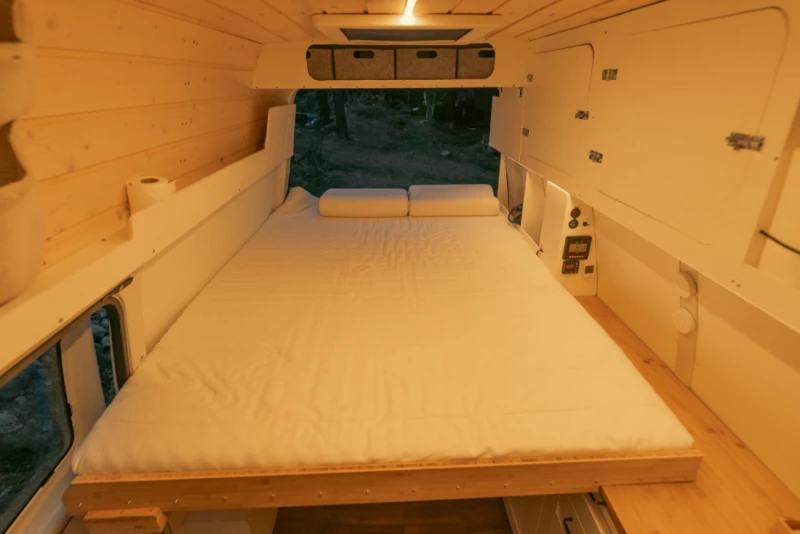 VW Transporter T5 Umpikori 2.0 TDI Campingbus - Klaukkala, Uusimaa Finland, Finnland