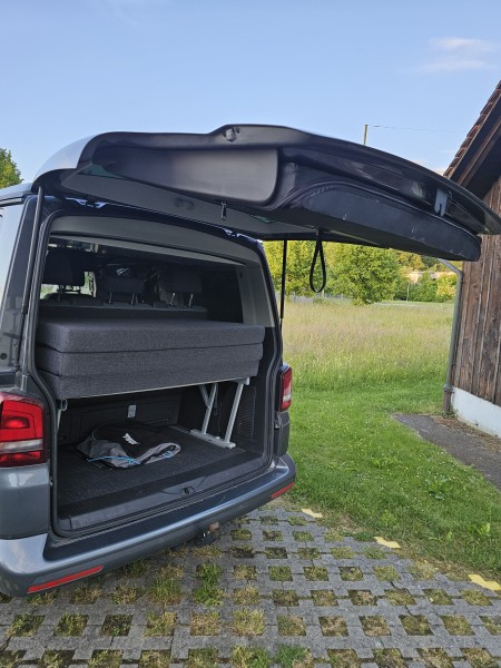 VW Beach Campingbus - Zweidlen, Schweiz