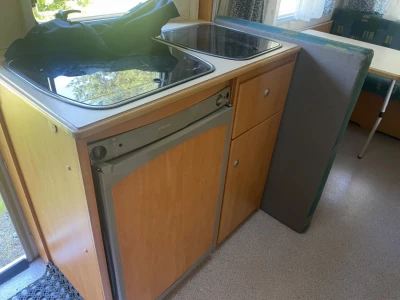 Knaus Eif.-H. 500 Tl-Tk Matkailuvaunu - Luleå, Ruotsi