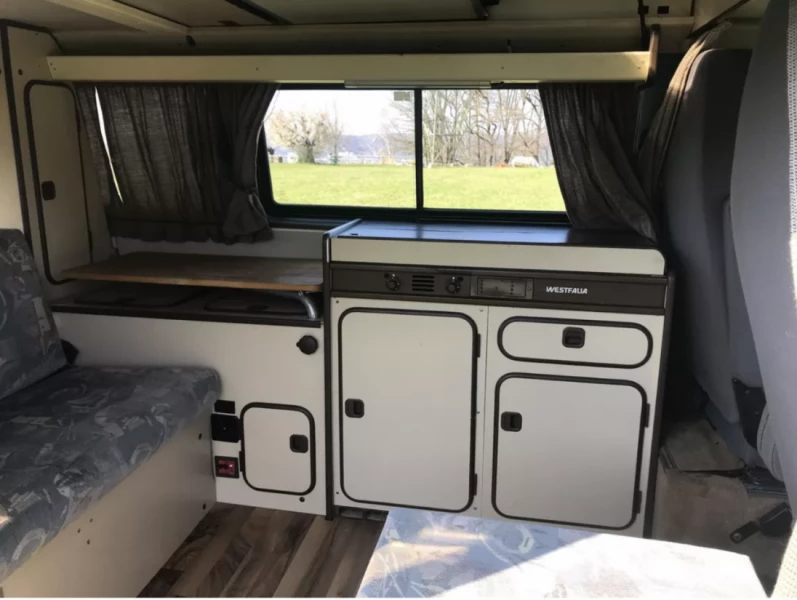 VW T3 Typ 2 Campingbus - Basel, Schweiz