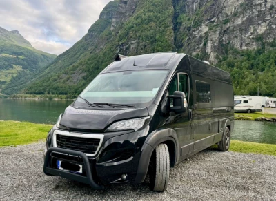 Peugeot Black Edition Campervan - Öckerö, Sweden