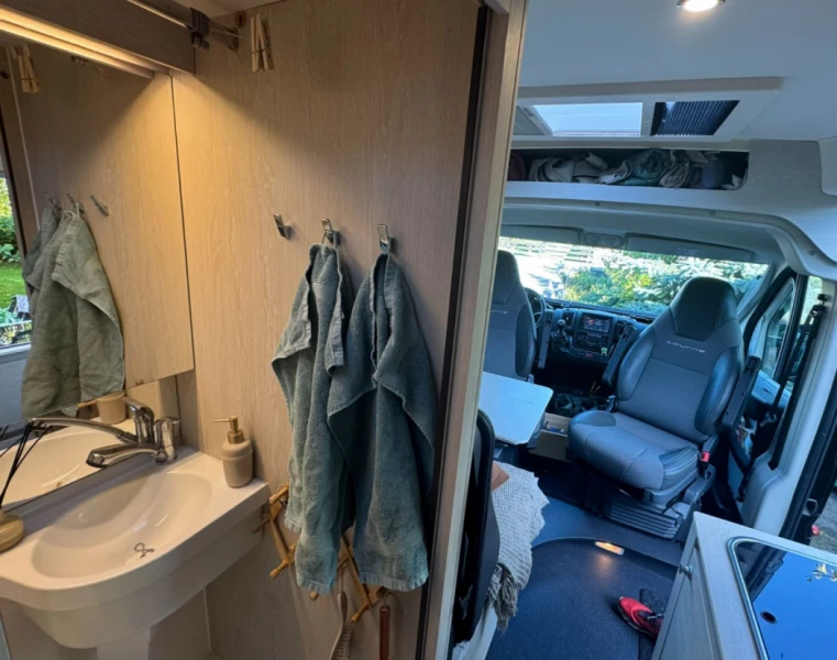 Peugeot Black Edition Campingbus - Öckerö, Schweden