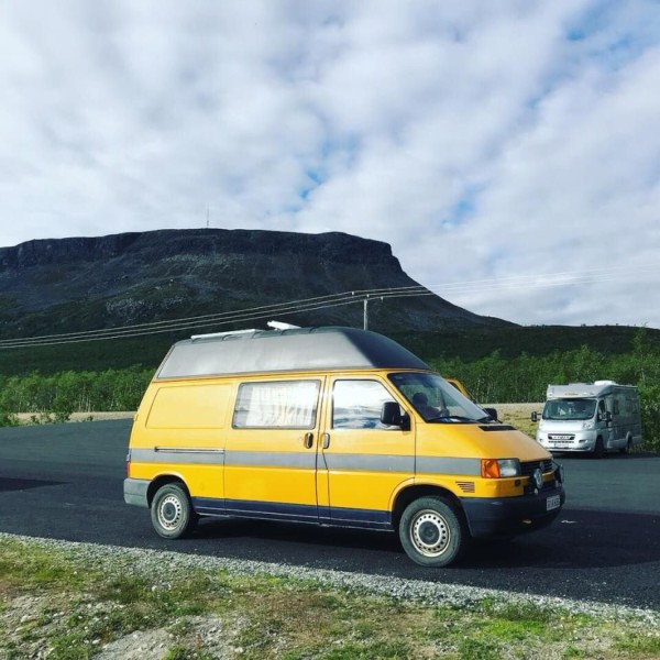 VW Transporter T4 Umpikori 2.4 D Campingbus - Helsinki, Finnland