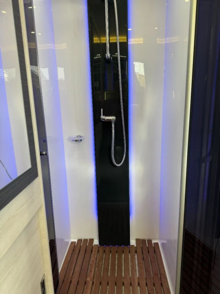 Chausson Exaltis 6040 Wohnmobil - Borås, Schweden