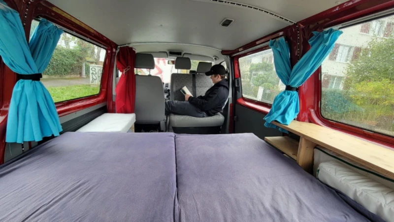 VW T5 Campingbus - Basel, Schweiz