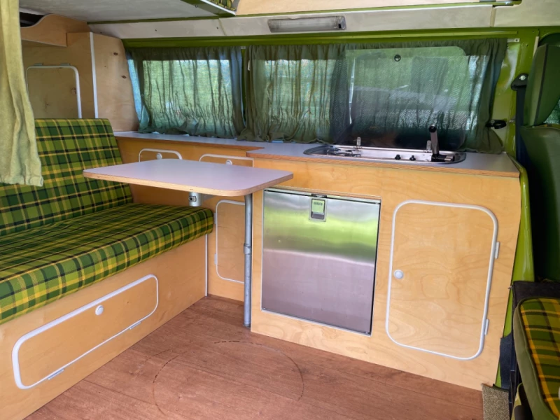 VW T2 Westfalia autark Campingbus - Lupsingen, Schweiz