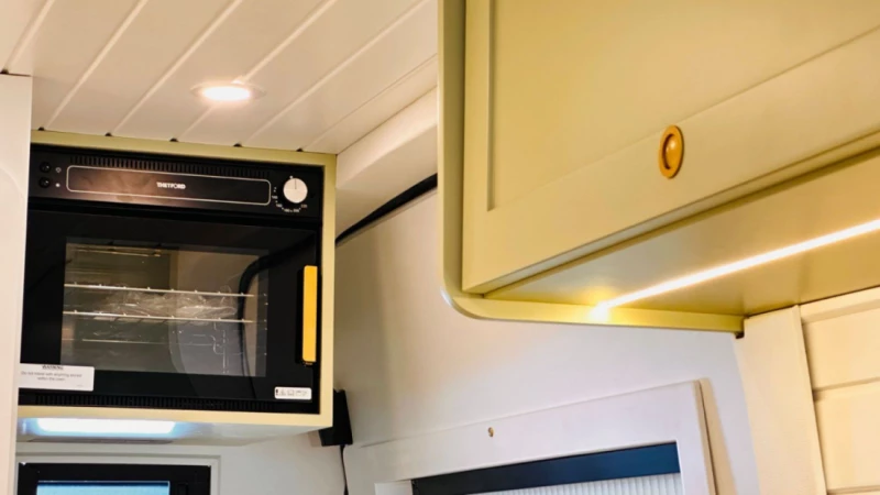 Mercedes 315 CDI Sprinter-Worker Campingbus - Baar, Schweiz