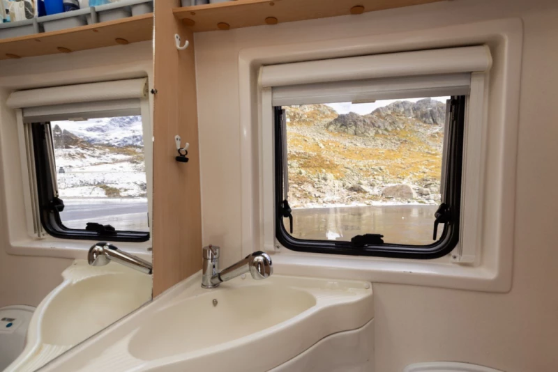 Knaus 540E Campingbus - St. Erhard, Schweiz