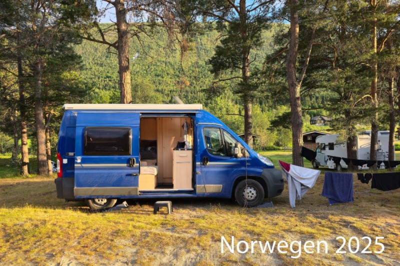 Knaus 540E Campingbus - St. Erhard, Schweiz
