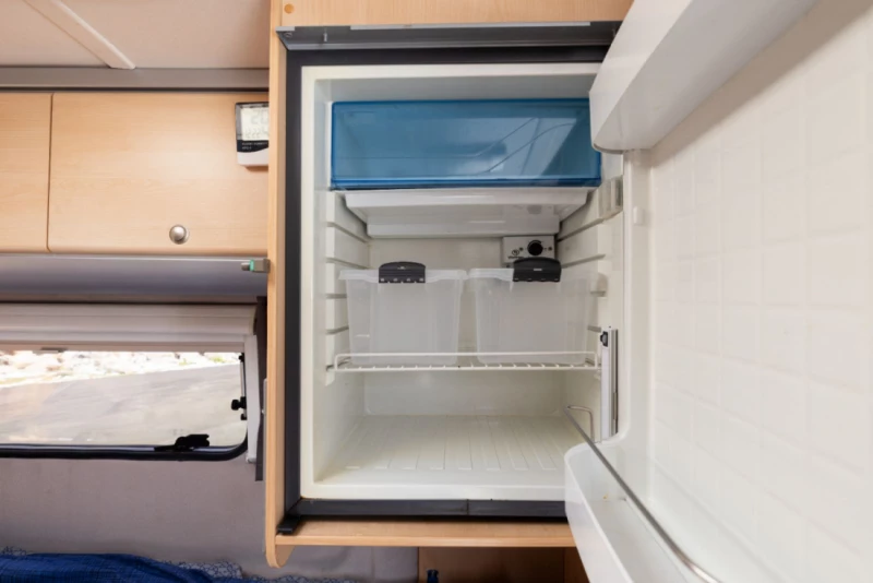 Knaus 540E Campingbus - St. Erhard, Schweiz