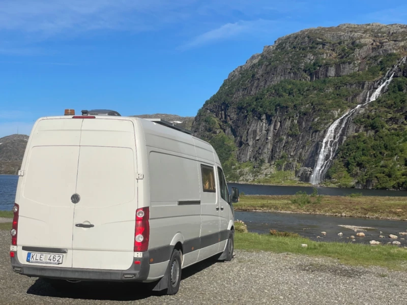 VW Crafter 2.5 TDi Campingbus - Katrineholm, Schweden
