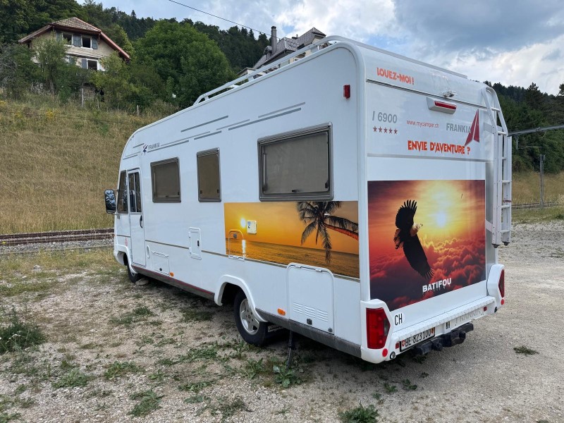 Mercedes camping-car Frankia Campingbus - Renan, Schweiz