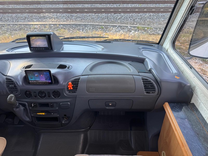 Mercedes camping-car Frankia Campingbus - Renan, Schweiz
